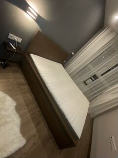 Кровать двухспальная IKEA