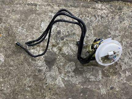 Насос топливный Мерседес A2044700594