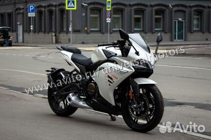 Мотоцикл loncin voge 300RR