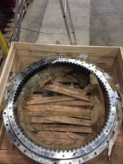 Круг поворотный volvo EC 290 (14530326)