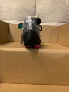 Красовки женские для бега новые