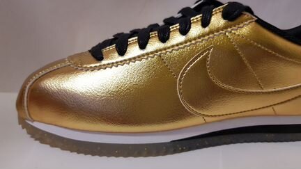 Nike Classic Cortez кожа Se XLV 902854-700 us-7.5