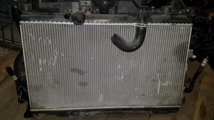 Радиатор двс Peugeot 407 седан 3.0 2006