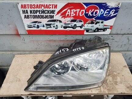 Фара передняя левая Kia Sorento 2002-2005