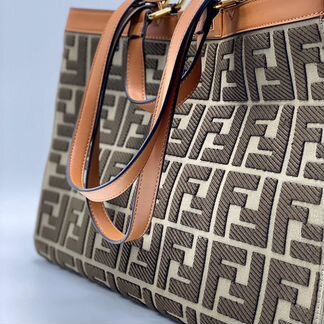 Сумка Fendi