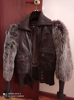 Patrizia pepe Кожанная куртка с рукавами из натура