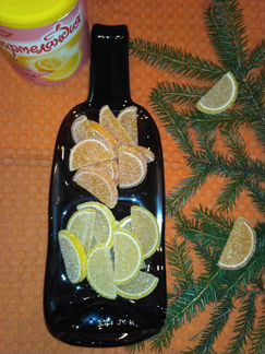 Тарелка бутылка