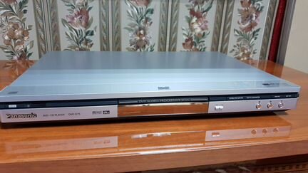 Проигрыватель Panasonic DVD-S75