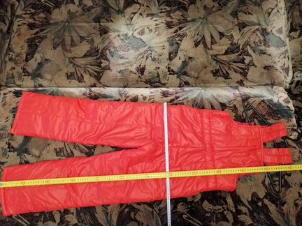 Новый зимний комплект р. 152-76.Куртка и полукомби