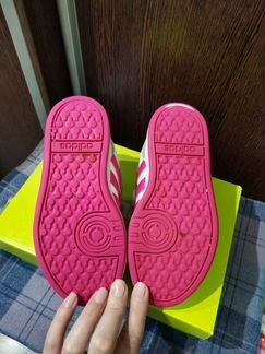 Кроссовки Adidas neo