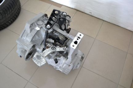 Коробка передач MAW MFR 1.6TDI Volkswagen Touran