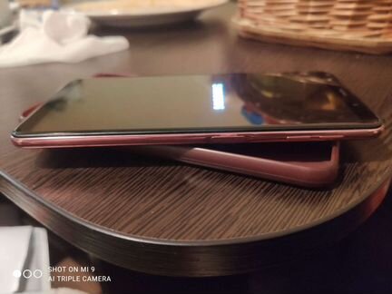 Телефон Samsung