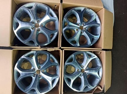 Диски новые оригинал R18 C на Ford