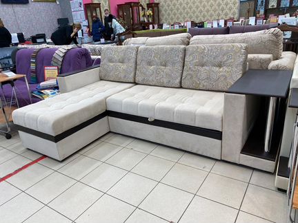 Диван угловой