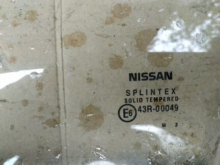 Стекло передней левой двери Nissan Primera P12