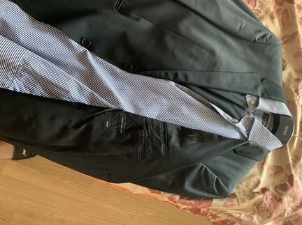 Костюм Hugo Boss 54 размер. Идеальный