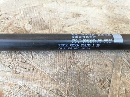 Амортизатор капота правый w166 x166 c292