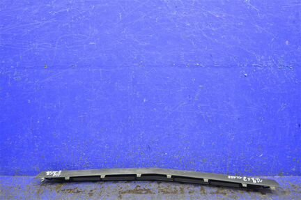 Решетка бампера передняя нижняя Mercedes E W213