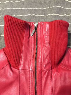 Кожаная куртка женская