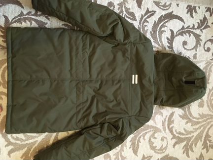 Зимняя куртка на мальчика