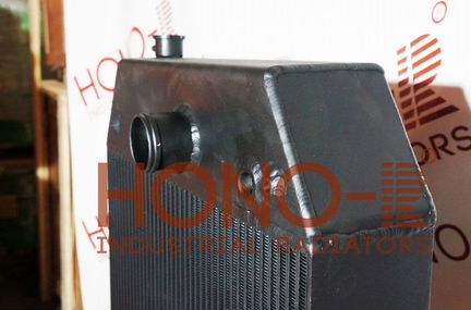 Радиатор охлаждения двигателя caterpillar С4.4