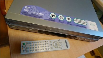 Dvd pleer/video cassette recorder SLV-D920