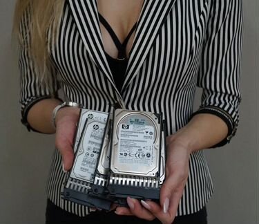 Жесткие диски HP SAS с салазками