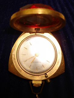 Часы Кулон заря /позолота/ СССР. 60-е годы