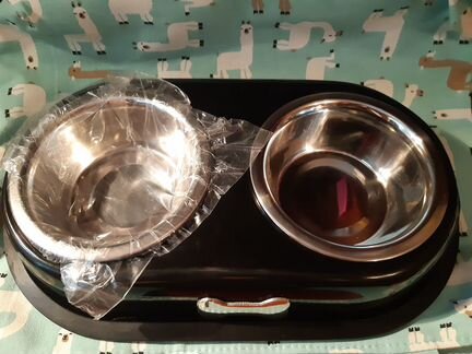 Миска двойная для собак и крупных кошек