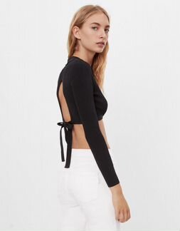 Топ bershka