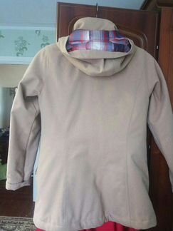 Куртка женская,материал плотный(лёгкая ш