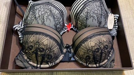 Бюстгальтер Victoria’S Secret новый original