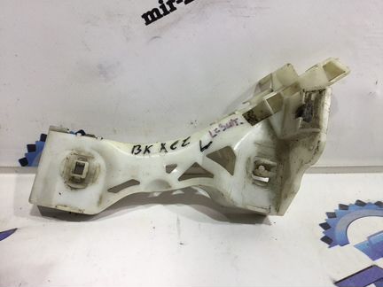 Направляющая переднего бампера левая Mazda 3 BK