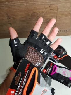 Перчатки Under Armour