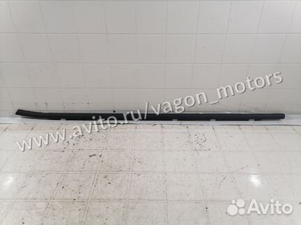 Бархотка двери передняя левая Kia Ceed 2 5D