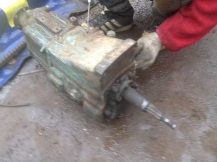 На мерседес бус коробка