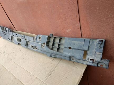 Амортизатор Toyota Land Cruiser 200 бампера задний