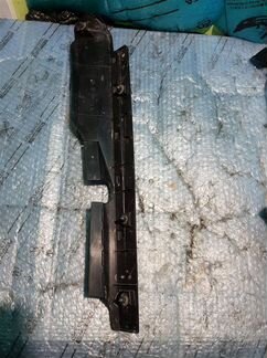 Пыльник крыла левый toyota Camry V70 2018)