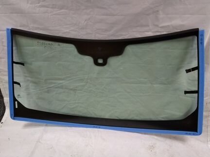 Стекло лобовое Land Rover Discovery 4 оригинал