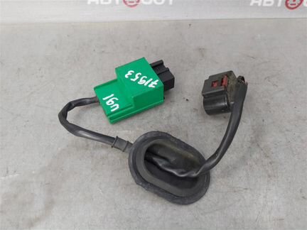 Блок управления топливным насосом VW Passat CC (2