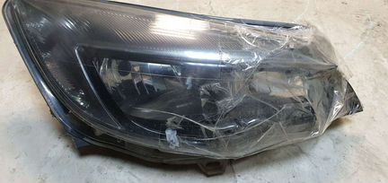 Astra j правая фара LED