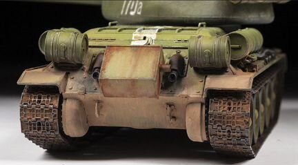 Модель сборная Звезда Советский средний танк Т-34/85 (обр. 1944 г) (3687)