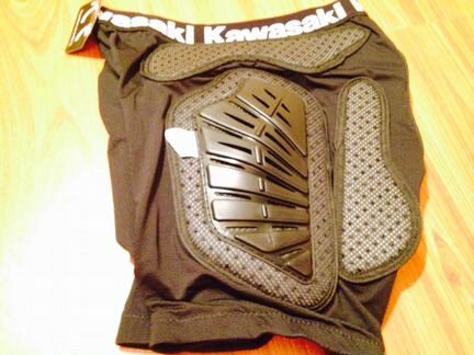 Шорты защитные Kawasaki
