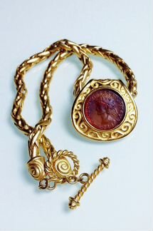 Винтажное колье с инталией intaglio. Италия 1990-е