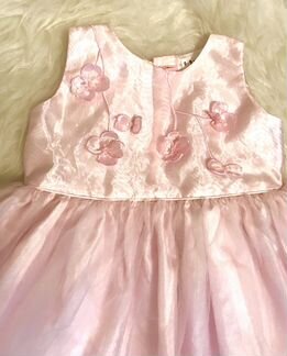 Первое бальное платье на девочку