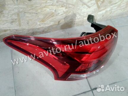 Фонарь задний Mitsubishi Outlander 3