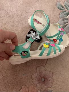 Новые босоножки 30 р-р