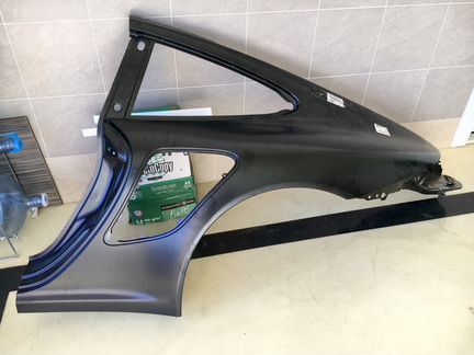 Заднее левое крыло на Порше 911 кузов 997 Новое