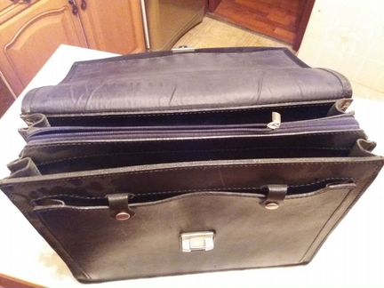 Портфель мужской кожаный