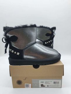 Угги обливные кожаные черные блестящие